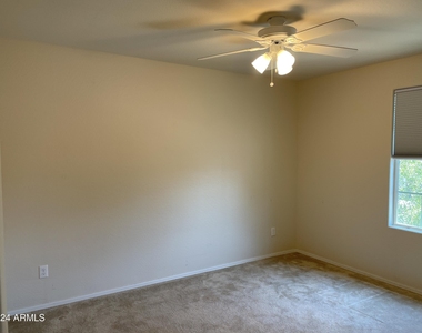 17560 W Lilac Street - Photo Thumbnail 27