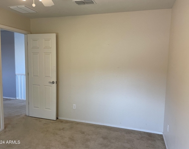 17560 W Lilac Street - Photo Thumbnail 29