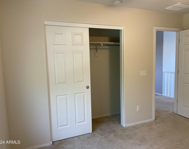 17560 W Lilac Street - Photo Thumbnail 28