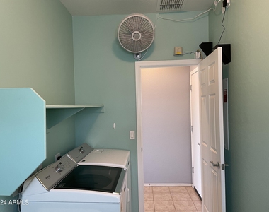17560 W Lilac Street - Photo Thumbnail 16