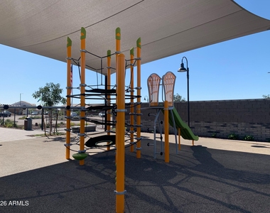 14306 W Voltaire Street - Photo Thumbnail 35