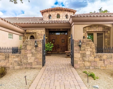 1701 S Jay Place - Photo Thumbnail 2