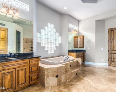 1701 S Jay Place - Photo Thumbnail 7
