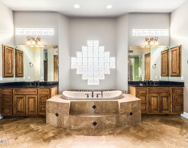 1701 S Jay Place - Photo Thumbnail 8