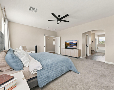9175 W Alex Avenue - Photo Thumbnail 17