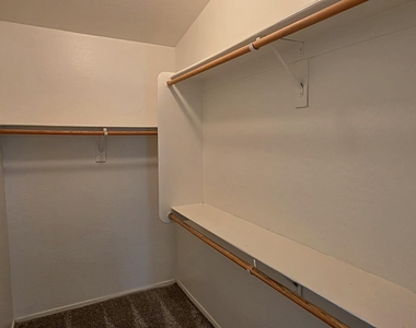 15213 N Luna Street - Photo Thumbnail 24