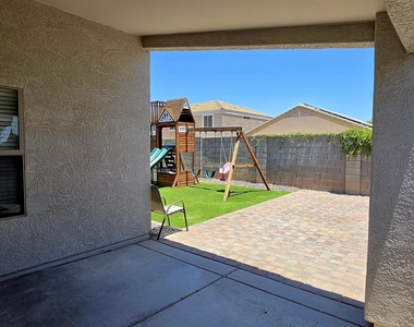 15213 N Luna Street - Photo Thumbnail 32