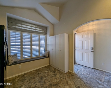 1902 N Barkley -- - Photo Thumbnail 10