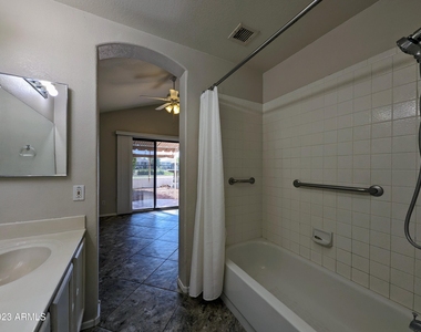 1902 N Barkley -- - Photo Thumbnail 29
