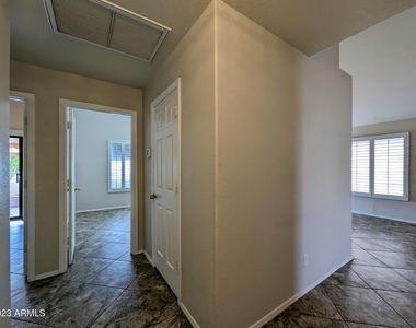 1902 N Barkley -- - Photo Thumbnail 22