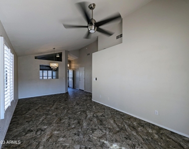 1902 N Barkley -- - Photo Thumbnail 18