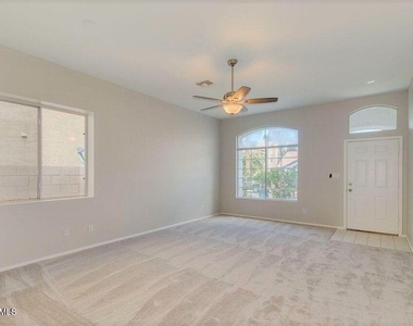 1631 E Flint Street - Photo Thumbnail 3