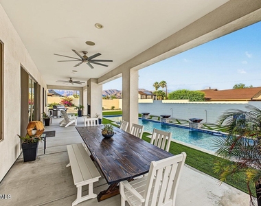 6645 S Solado Place - Photo Thumbnail 35