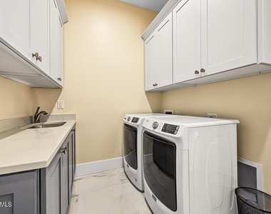 6645 S Solado Place - Photo Thumbnail 32