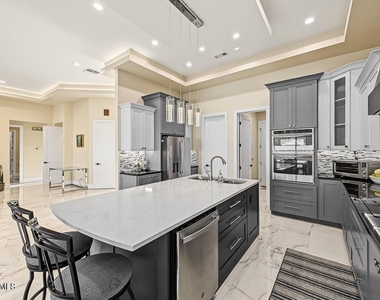6645 S Solado Place - Photo Thumbnail 13