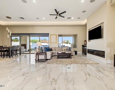 6645 S Solado Place - Photo Thumbnail 3