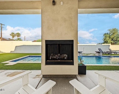 6645 S Solado Place - Photo Thumbnail 34