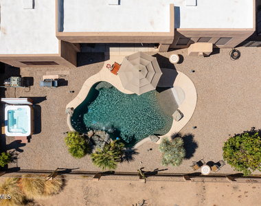 6037 W Robin Lane - Photo Thumbnail 34