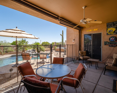 6037 W Robin Lane - Photo Thumbnail 22
