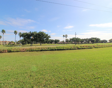 4692 Lucerne Lakes Boulevard E - Photo Thumbnail 2