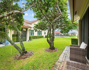 8292 Waterline Drive - Photo Thumbnail 18