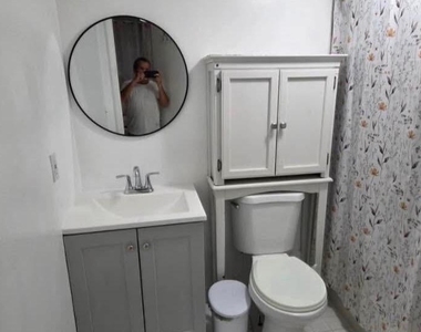 7835 W 30th Court - Photo Thumbnail 6