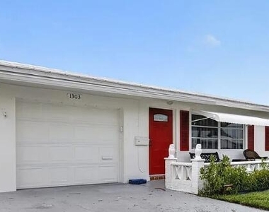 1303 Sw 15th Street - Photo Thumbnail 1