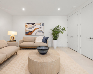 220 Lake Shore Drive - Photo Thumbnail 10