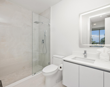220 Lake Shore Drive - Photo Thumbnail 22