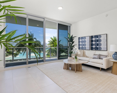 220 Lake Shore Drive - Photo Thumbnail 9