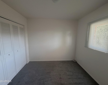 4809 S Mill Avenue - Photo Thumbnail 7