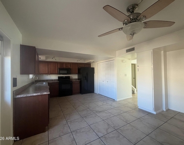 4809 S Mill Avenue - Photo Thumbnail 18