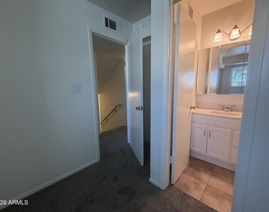 4809 S Mill Avenue - Photo Thumbnail 5