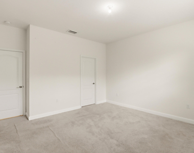 10021 W Villa Circle - Photo Thumbnail 12