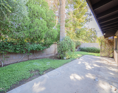 2219 W Morten Avenue - Photo Thumbnail 13