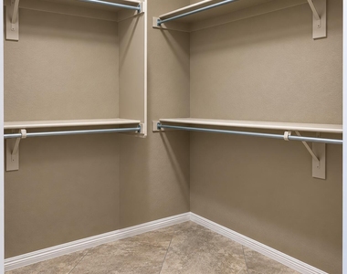 4210 N Potomac Drive - Photo Thumbnail 24
