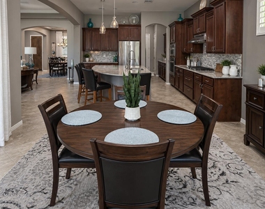 4210 N Potomac Drive - Photo Thumbnail 12
