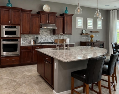 4210 N Potomac Drive - Photo Thumbnail 10