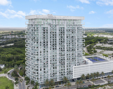 2000 Metropica Way - Photo Thumbnail 23