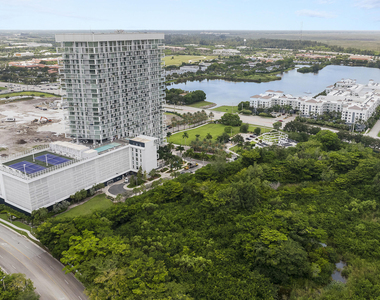 2000 Metropica Way - Photo Thumbnail 19
