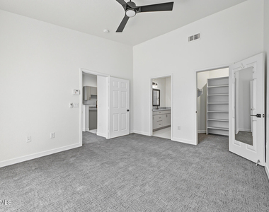 14250 W Wigwam Boulevard - Photo Thumbnail 16