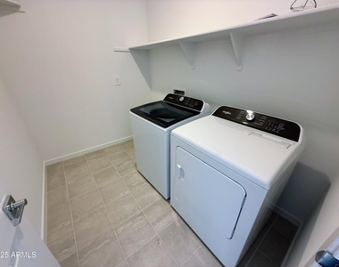 4164 W Yolanda Lane - Photo Thumbnail 18
