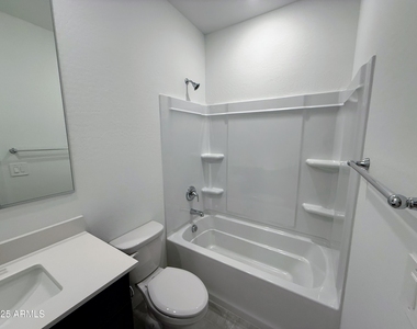 4164 W Yolanda Lane - Photo Thumbnail 17