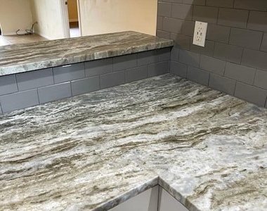 1201 Se Parkview Place - Photo Thumbnail 6