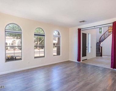 3731 E Fruitvale Avenue - Photo Thumbnail 5