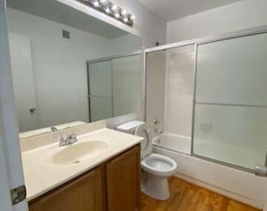 8750 W Grovers Avenue - Photo Thumbnail 13