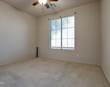 13643 W Country Gables Drive - Photo Thumbnail 21