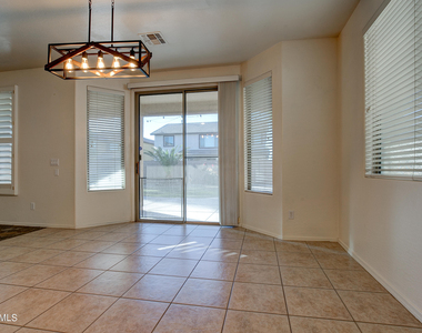 13643 W Country Gables Drive - Photo Thumbnail 14