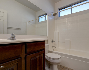 13643 W Country Gables Drive - Photo Thumbnail 23