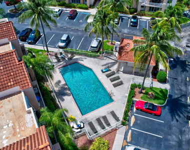 2731 Ocean Club Boulevard - Photo Thumbnail 22